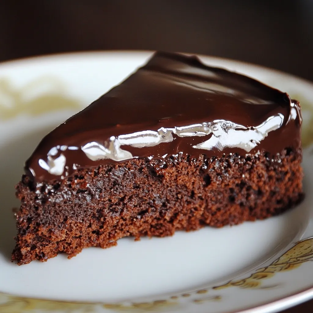 Gâteau au yaourt et chocolat moelleux sorti du four