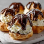 Profiteroles gourmandes à la chantilly et chocolat