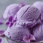 Crème glacée à la violette